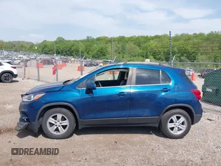 2020 Chevrolet Trax LT с VIN 3GNCJLSB5LL161632, выставлен на аукционе IAAI как лот 42282592 с пробегом 63 071 миль миль и . История ставок и продаж доступна на DreamBid. Изображение 14.