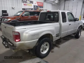 2001 Ford Ranger XL Fleet with VIN 1FTZR15E81TA57053, listed as a IAAI auction lot 41535115 with 146,784 mi miles. Bid and sale history available at carsss.com. Image 4.