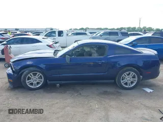 2010 Ford Mustang V6 with VIN 1ZVBP8AN9A5140305, listed as a IAAI auction lot 42171784 with 218,434 mi miles and . Bid and sale history available at DreamBid. Image 14.