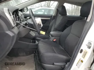 2010 Pontiac Vibe with VIN 5Y2SM6E00AZ420685, listed as a Copart auction lot 42993035 with 111,761 mi miles and Salvage Title. Bid and sale history available at carsss.com. Image 7.