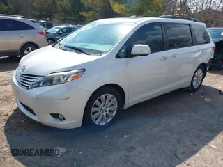 2016 Toyota Sienna XLE with VIN 5TDYK3DC5GS700459, listed as a IAAI auction lot 41905607 with Not provided miles and . Bid and sale history available at DreamBid. Image 2.