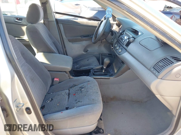 2006 Toyota Camry STD with VIN 4T1BE32KX6U742316, listed as a IAAI auction lot 41741072 with 243,095 mi miles. Bid and sale history available at carsss.com. Image 5.