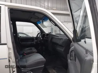 1994 Isuzu Trooper с VIN JACDH58V9R7919182, выставлен на аукционе IAAI как лот 42333093 с пробегом 192 819 миль миль и . История ставок и продаж доступна на DreamBid. Изображение 5.