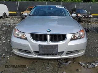 2007 BMW 3 Series 328i with VIN WBAVA33527KX72622, listed as a Copart auction lot 56198505 with 220,384 mi miles and Salvage title. Bid and sale history available at DreamBid. Image 5.