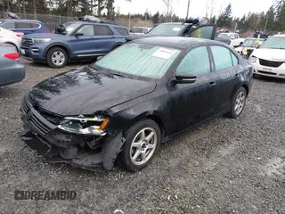 2012 Volkswagen Jetta Sedan SE w/Convenience with VIN 3VWDX7AJ5CM344533, listed as a IAAI auction lot 41805665 with 176,779 mi miles. Bid and sale history available at carsss.com. Image 18.