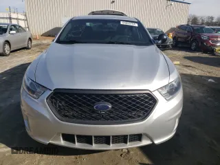 2019 Ford Police Interceptor with VIN 1FAHP2MK3KG101751, listed as a Copart auction lot 84899784 with 60,966 mi miles and Salvage title. Bid and sale history available at DreamBid. Image 5.