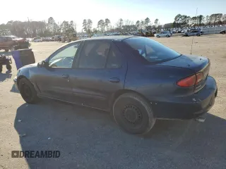 2002 Chevrolet Cavalier with VIN 1G1JC524027313528, listed as a Copart auction lot 84724384 with 171,949 mi miles and Non Repairable. Bid and sale history available at carsss.com. Image 2.