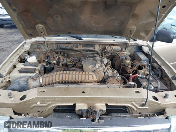 2000 Ford Ranger XLT with VIN 1FTZR15X6YTB04477, listed as a IAAI auction lot 41926170 with 222,217 mi miles and . Bid and sale history available at DreamBid. Image 10.