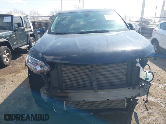 2020 Chevrolet Traverse LT with VIN 1GNERHKW7LJ323401, listed as a IAAI auction lot 41781030 with 25,189 mi miles and . Bid and sale history available at DreamBid. Image 13.