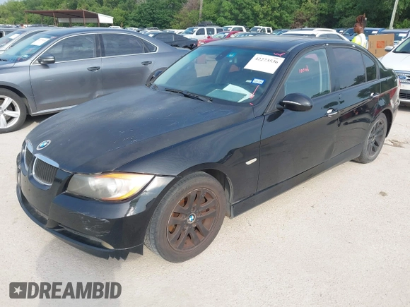 2006 BMW 3 Series 325i with VIN WBAVB13596PT26941, listed as a IAAI auction lot 42273536 with 237,900 mi miles and . Bid and sale history available at DreamBid. Image 2.