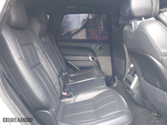 2019 Land Rover Range Rover Sport HSE with VIN SALWR2RV4KA418156, listed as a IAAI auction lot 41378911 with 104,547 mi miles. Bid and sale history available at carsss.com. Image 8.