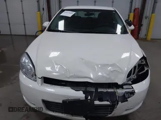 2009 Chevrolet Impala Police Police z VIN 2G1WS57M491315291, wystawiony jako IAAI lot #41877060 z przebiegiem 184 460 mil mil oraz . Historia ofert i sprzedaży dostępna na DreamBid. Obrazek 15.