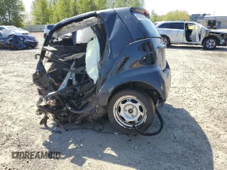 2009 Smart fortwo Pure z VIN WMEEJ31X09K267836, wystawiony jako Copart lot #55500135 z przebiegiem Nie podano mil oraz Szkody całkowita. Historia ofert i sprzedaży dostępna na DreamBid. Obrazek 2.