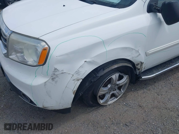 2014 Honda Pilot EX-L with VIN 5FNYF3H50EB005811, listed as a IAAI auction lot 42115804 with 216,033 mi miles and . Bid and sale history available at DreamBid. Image 6.