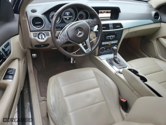 2013 Mercedes-Benz C-Class C 250 with VIN WDDGJ4HB5DG061341, listed as a Copart auction lot 89292125 with 116,843 mi miles and Salvage Title. Bid and sale history available at carsss.com. Image 8.
