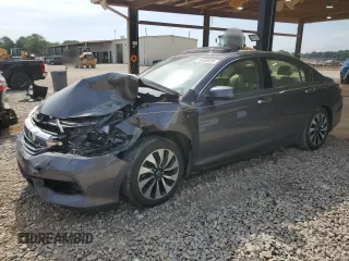 2017 Honda Accord EX-L с VIN JHMCR6F50HC014529, выставлен на аукционе Copart как лот 55439475 с пробегом 131 491 миль миль и Списание • Salvage title. История ставок и продаж доступна на DreamBid. Изображение 1.