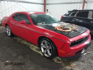 2015 Dodge Challenger SXT z VIN 2C3CDZAG5FH895575, wystawiony jako IAAI lot #41978006 z przebiegiem 125 908 mil mil oraz . Historia ofert i sprzedaży dostępna na DreamBid. Obrazek 1.
