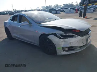 2016 Tesla Model S 90D с VIN 5YJSA1E23GF144496, выставлен на аукционе IAAI как лот 41372621 с пробегом 34 832 миль миль и . История ставок и продаж доступна на DreamBid. Изображение 13.