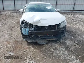 2015 Toyota Camry XLE with VIN 4T1BF1FK1FU083814, listed as a IAAI auction lot 41356310 with 161,671 mi miles and . Bid and sale history available at DreamBid. Image 6.