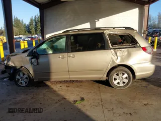 2004 Toyota Sienna CE with VIN 5TDZA23C44S097728, listed as a IAAI auction lot 41165780 with 130,553 mi miles. Bid and sale history available at carsss.com. Image 14.