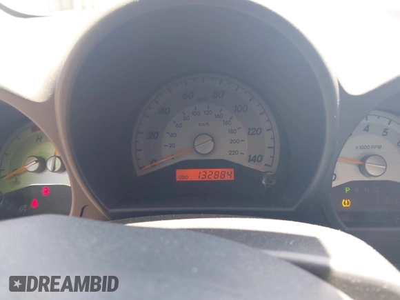 2010 Scion tC z VIN JTKDE3B71A0313857, wystawiony jako IAAI lot #42193489 z przebiegiem 132 884 mil mil oraz . Historia ofert i sprzedaży dostępna na DreamBid. Obrazek 7.