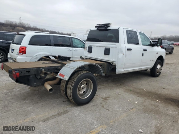 2020 Ram 3500 Chassis Cab Tradesman with VIN 3C7WRTCL3LG264310, listed as a Copart auction lot 44688495 with 230,121 mi miles and Clean Title. Bid and sale history available at carsss.com. Image 3.