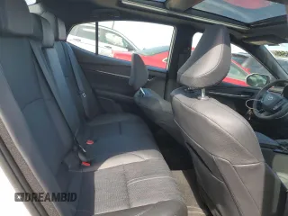 2025 Toyota Camry LE with VIN 4T1DAACKXSU052793, listed as a Copart auction lot 50166545 with 8,577 mi miles and Salvage Title. Bid and sale history available at DreamBid. Image 10.