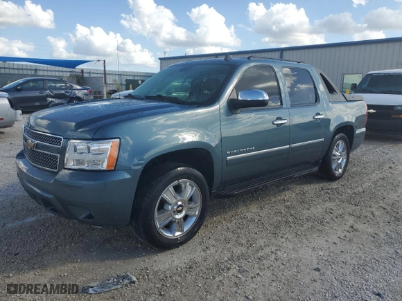 2010 Chevrolet Avalanche LTZ with VIN 3GNVKGE08AG106122, listed as a Copart auction lot 79079274 with 153,667 mi miles and Salvage Title. Bid and sale history available at carsss.com. Image 1.