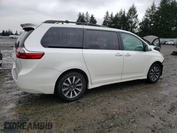 2018 Toyota Sienna XLE with VIN 5TDDZ3DC5JS194553, listed as a Copart auction lot 46648255 with 68,445 mi miles and Salvage Title. Bid and sale history available at carsss.com. Image 3.