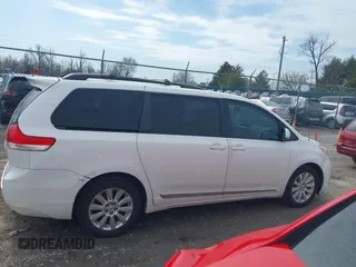 2011 Toyota Sienna XLE with VIN 5TDDK3DC3BS029395, listed as a IAAI auction lot 41715459 with 235,772 mi miles. Bid and sale history available at carsss.com. Image 13.