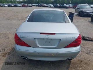 2003 Mercedes-Benz SL 500 z VIN WDBSK75F23F015432, wystawiony jako IAAI lot #42406628 z przebiegiem 97 140 mil mil oraz . Historia ofert i sprzedaży dostępna na DreamBid. Obrazek 15.