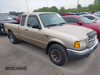 2001 Ford Ranger XL z VIN 1FTYR14V01PB28171, wystawiony jako IAAI lot #42370718 z przebiegiem 163 307 mil mil oraz . Historia ofert i sprzedaży dostępna na DreamBid. Obrazek 1.