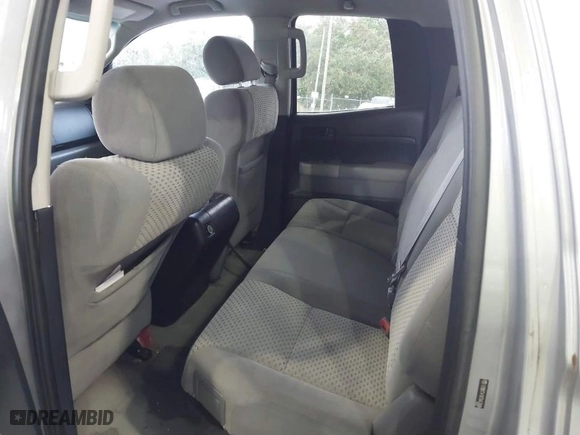 2007 Toyota Tundra SR5 with VIN 5TBBT541X7S453008, listed as a IAAI auction lot 41380611 with 153,181 mi miles. Bid and sale history available at carsss.com. Image 8.