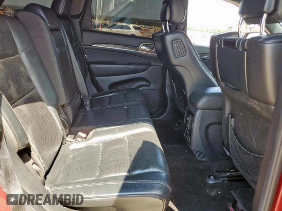 2015 Jeep Grand Cherokee Overland with VIN 1C4RJECG3FC686536, listed as a Copart auction lot 61058215 with 132,282 mi miles and Salvage title. Bid and sale history available at DreamBid. Image 10.