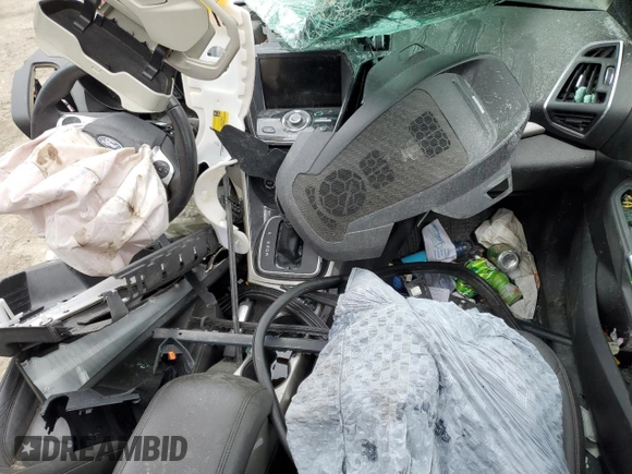 2013 Ford Escape SEL with VIN 1FMCU9HX4DUA56847, listed as a Copart auction lot 52321575 with Not provided miles and Salvage title. Bid and sale history available at DreamBid. Image 8.