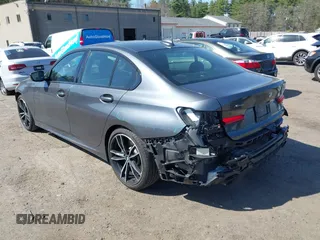 2021 BMW 3 Series 330i xDrive with VIN 3MW5R7J08M8C03343, listed as a IAAI auction lot 42061147 with 34,941 mi miles and . Bid and sale history available at DreamBid. Image 3.