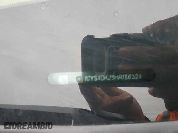 2017 Cadillac Escalade Platinum z VIN 1GYS4DKJ5HR186324, wystawiony jako Copart lot #53880955 z przebiegiem 97 166 mil mil oraz Szkoda całkowita • Salvage title. Historia ofert i sprzedaży dostępna na DreamBid. Obrazek 14.