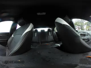 2025 Toyota Camry LE z VIN 4T1DAACK6SU545886, wystawiony jako IAAI lot #42120578 z przebiegiem Nie podano mil oraz . Historia ofert i sprzedaży dostępna na DreamBid. Obrazek 21.