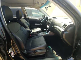 2013 Subaru Forester X Limited with VIN JF2SHAEC9DH416907, listed as a Copart auction lot 53993695 with 232,278 mi miles and Clean title. Bid and sale history available at DreamBid. Image 5.