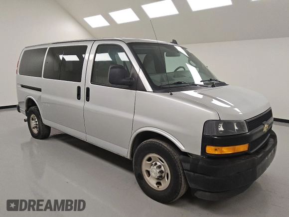 2018 Chevrolet Express Cargo with VIN 1GCWGAFG2J1309593, listed as a Copart auction lot 53824995 with 244,641 mi miles and Clean Title. Bid and sale history available at DreamBid. Image 4.