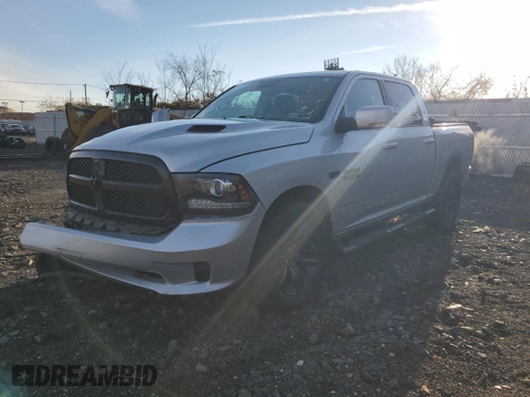 2018 Ram 1500 Sport z VIN 1C6RR7MT8JS125030, wystawiony jako Copart lot #82234574 z przebiegiem 125 504 mil mil oraz Szkoda całkowita • Salvage title. Historia ofert i sprzedaży dostępna na DreamBid. Obrazek 1.