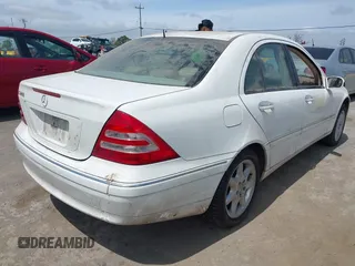 2002 Mercedes-Benz C with VIN WDBRF61J02F208524, listed as a IAAI auction lot 42111684 with 193,535 mi miles and . Bid and sale history available at carsss.com. Image 4.