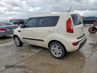 2013 Kia Soul + z VIN KNDJT2A64D7516093, wystawiony jako Copart lot #55762795 z przebiegiem 69 783 mil mil oraz Szkody całkowita. Historia ofert i sprzedaży dostępna na DreamBid. Obrazek 2.