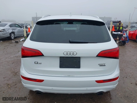 2017 Audi Q5 Premium with VIN WA1C2AFP1HA077610, listed as a IAAI auction lot 41388645 with 94,427 mi miles. Bid and sale history available at carsss.com. Image 16.