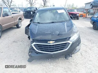 2020 Chevrolet Equinox LT with VIN 2GNAXKEV6L6197615, listed as a IAAI auction lot 42033417 with 100,449 mi miles and . Bid and sale history available at carsss.com. Image 6.