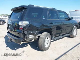2021 Toyota 4Runner SR5 with VIN JTEEU5JR7M5242390, listed as a IAAI auction lot 42241384 with 43,695 mi miles and . Bid and sale history available at DreamBid. Image 4.