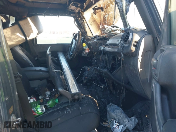 2018 Jeep Wrangler Unlimited Sport S with VIN 1C4BJWDG7JL884387, listed as a IAAI auction lot 41427788 with Not Provided miles and . Bid and sale history available at DreamBid. Image 5.