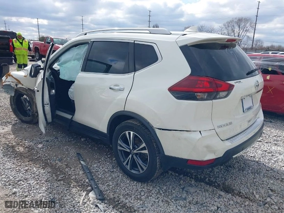 2019 Nissan Rogue SV with VIN JN8AT2MV0KW379907, listed as a IAAI auction lot 41729351 with 52647 miles. Bid and sale history available at carsss.com. Image 3.