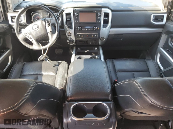 2016 Nissan Titan SL z VIN 1N6BA1F4XGN509402, wystawiony jako Copart lot #52410795 z przebiegiem 37 421 mil mil oraz Szkoda całkowita • Salvage title. Historia ofert i sprzedaży dostępna na DreamBid. Obrazek 8.