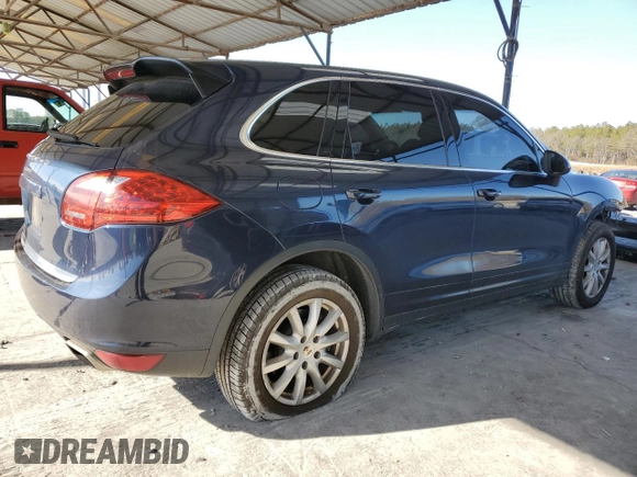 2013 Porsche Cayenne z VIN WP1AA2A24DLA07551, wystawiony jako Copart lot #89339995 z przebiegiem 126 243 mil mil oraz Szkoda całkowita • Salvage title. Historia ofert i sprzedaży dostępna na DreamBid. Obrazek 3.